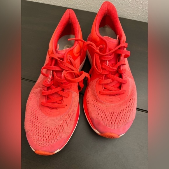 Lululemon Women’s Blissfeel2 Solar Orange Flare Light Vapor - Picture 13 of 15
